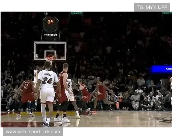 NBA空接双人配合震耳欲聋——巅峰时刻的极致魅力