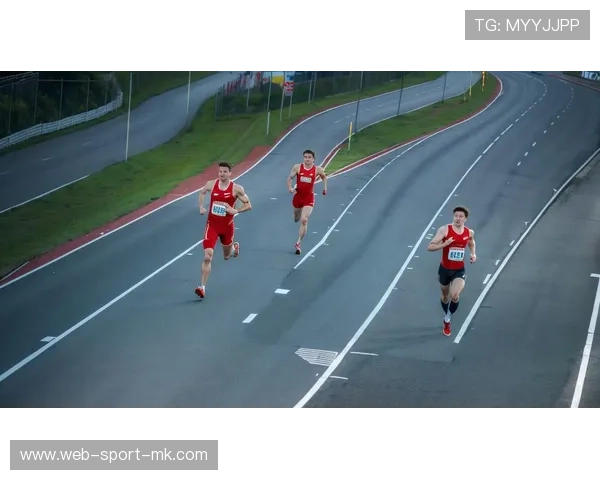 史上最燃冲刺！冠军运动员疯狂冲刺百米终点，赢得掌声雷动！