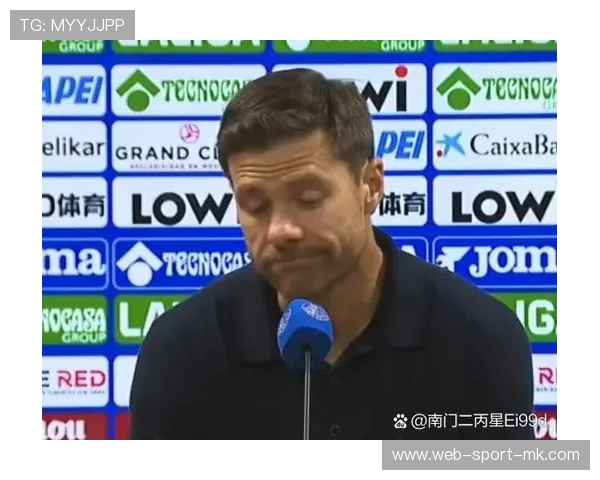 高薪球员无人问津，金色侦察机德甲“坐冷板凳”